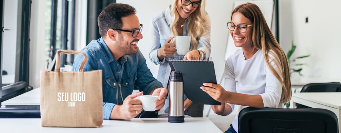 Dicas para Aproveitar ao Máximo as Promoções de Brindes Personalizados